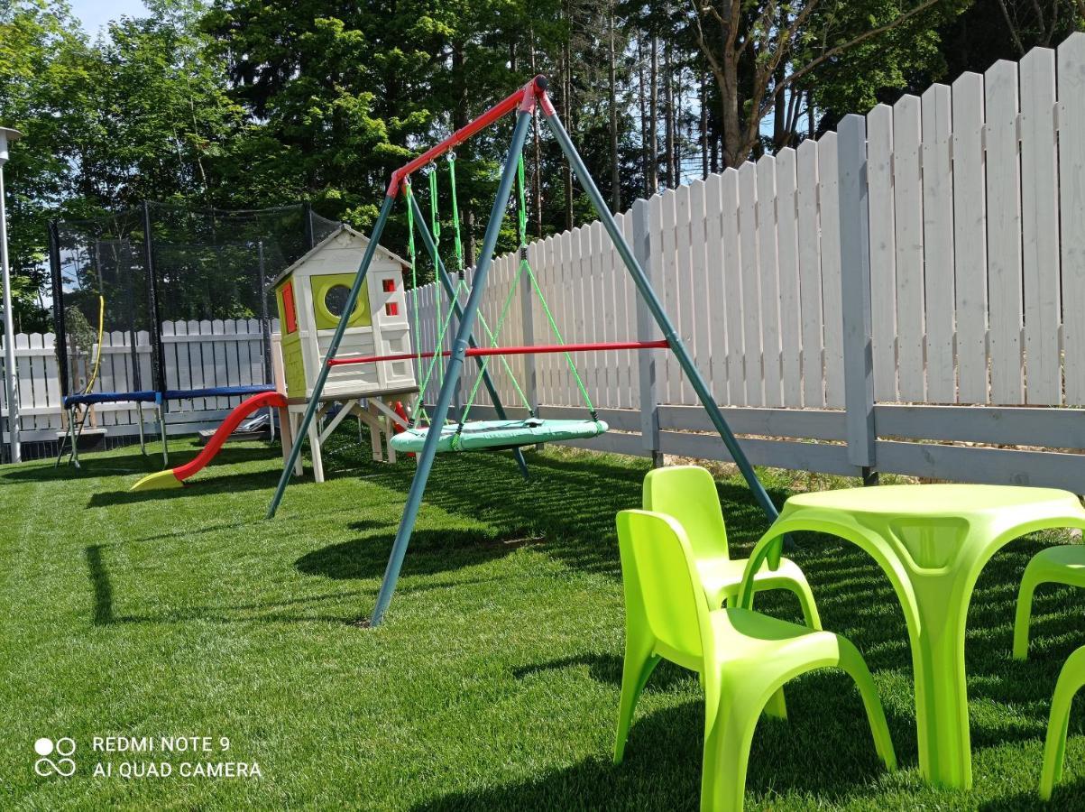 Caloroczny Osrodek Wypoczynkowy Comfort House Дужники Здрой Екстериор снимка